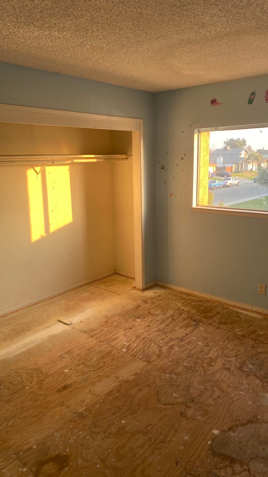 Property exterior before cash purchase in Oxnard